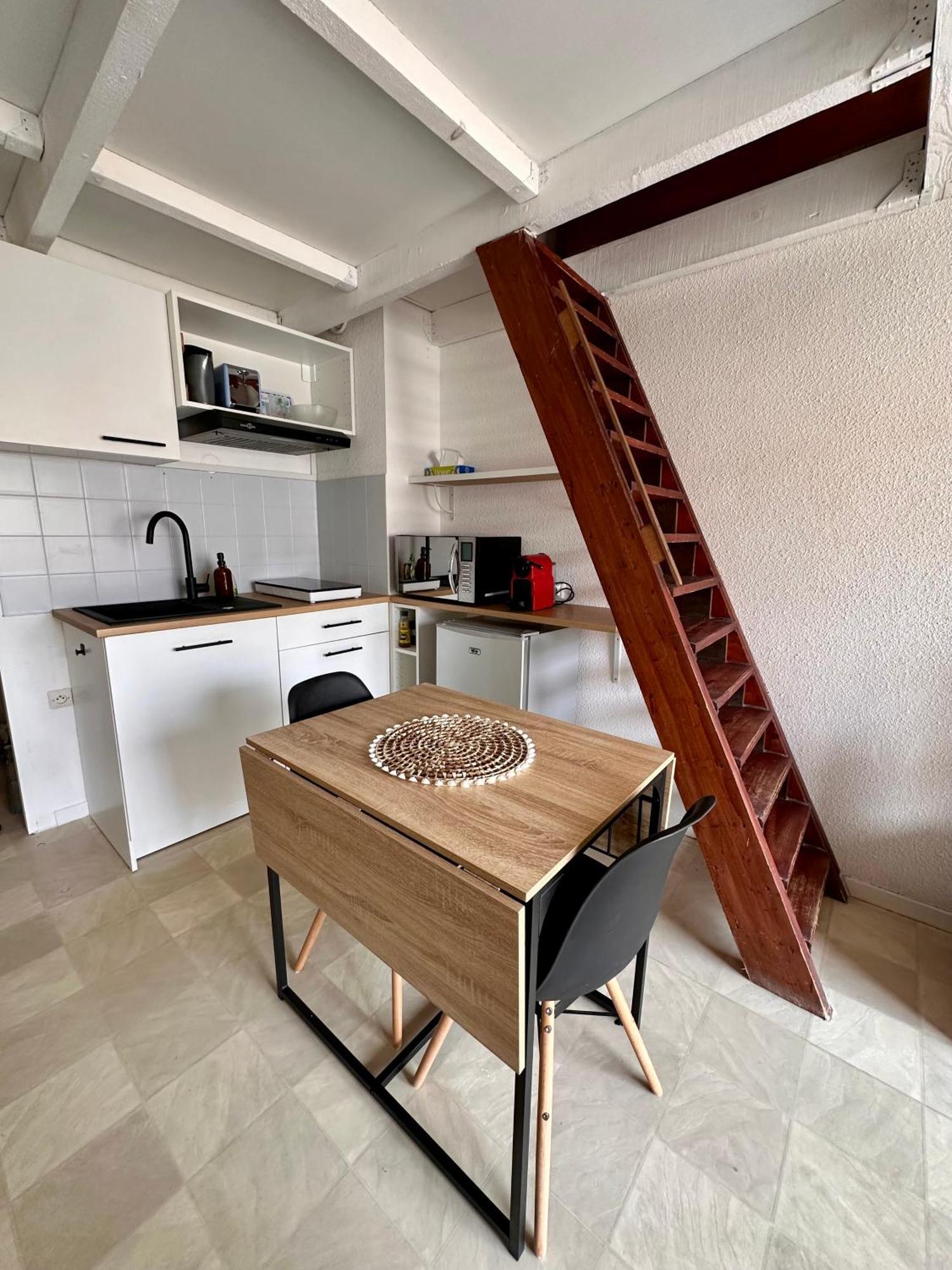 Evasion Setoise - Appartement Avec Balcon Vue Marina, Climatise, Parking - Situe A 200M De La Plage Sète Zewnętrze zdjęcie